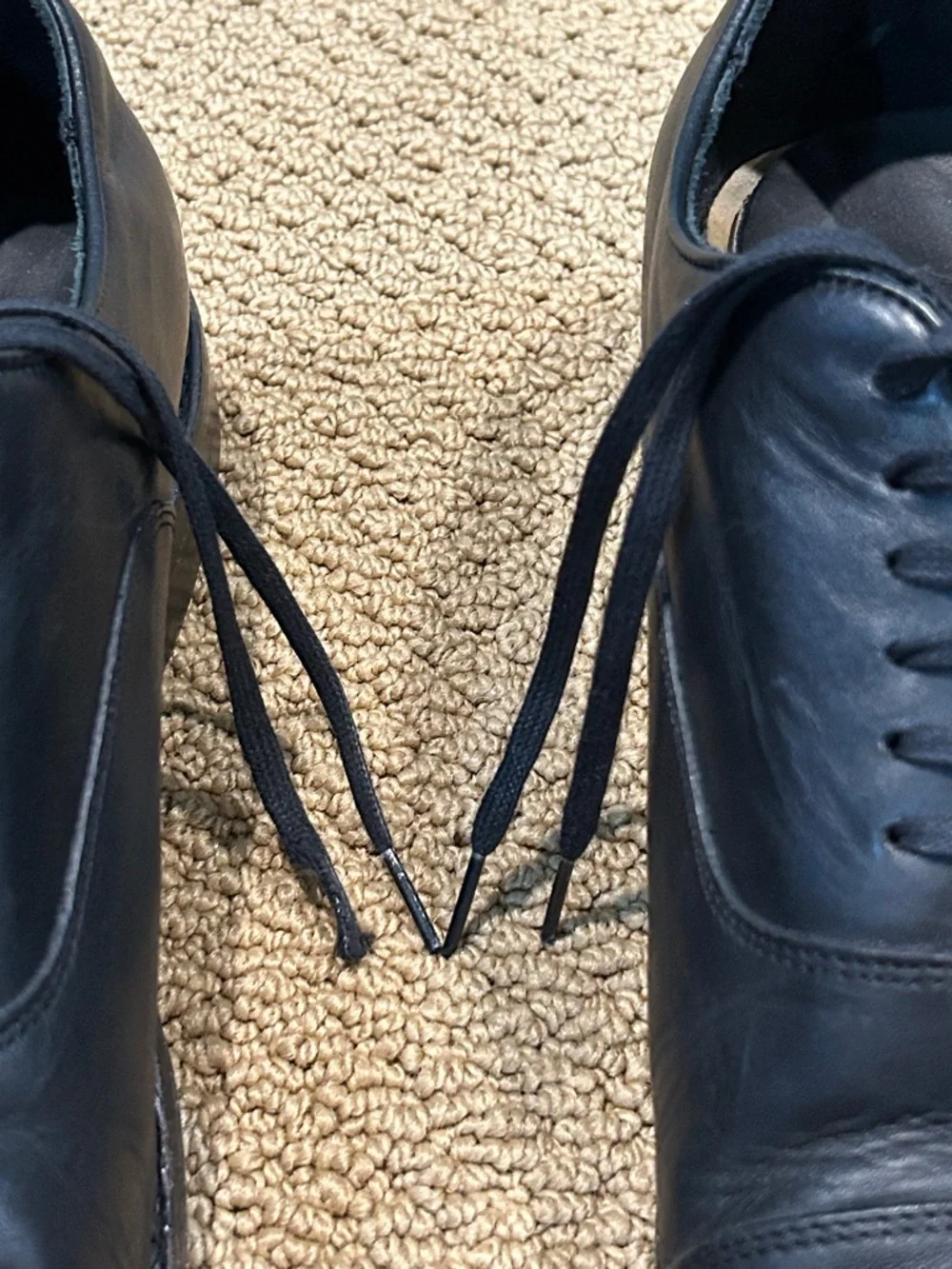 Thursday Boot Co. Men's Black Executive Cap Toe Dress Shoes size 11.5